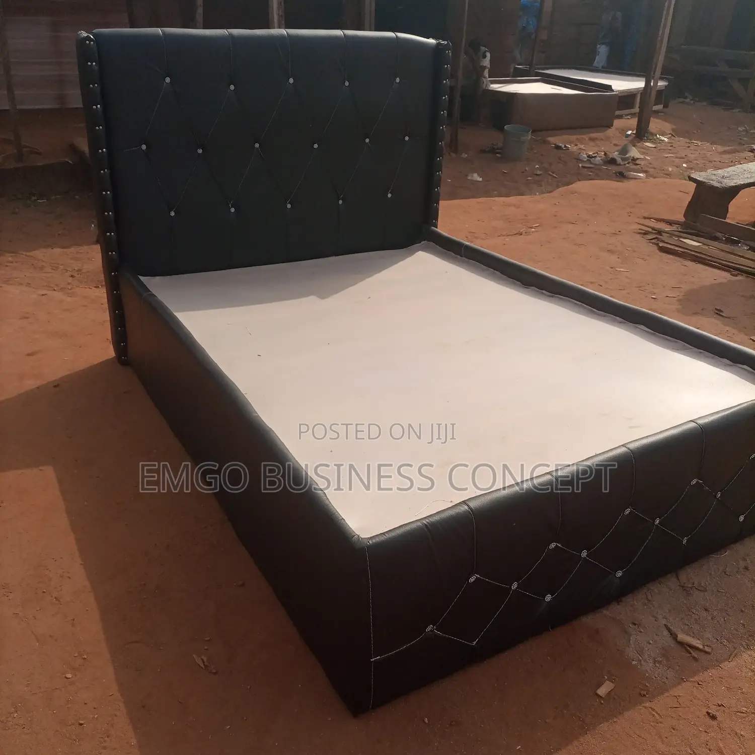 Bedframe 6x4 Black