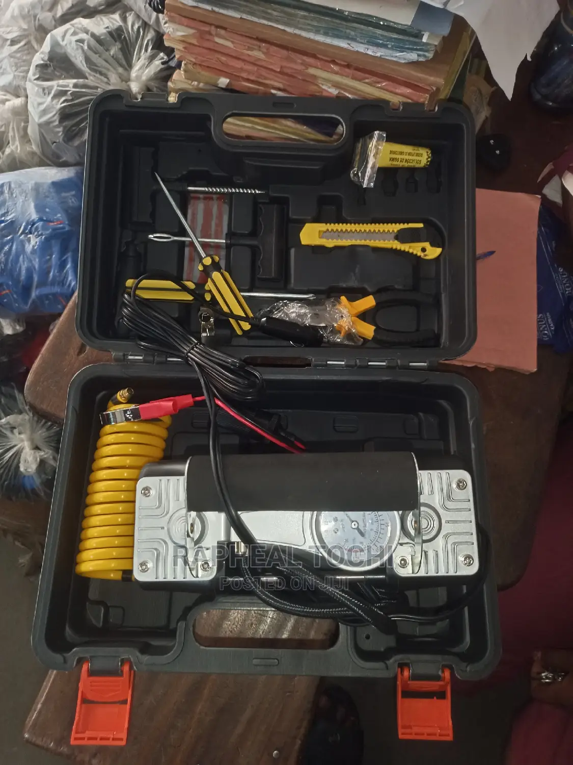 Car Tire Pump With Working Tools