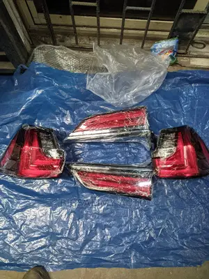 Lx 570 2017 /2018 Rearlamp Rearlight / Backlight / Backlight