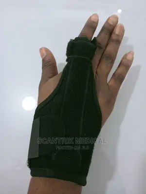 Thumb Splint With Wrist Support Brace