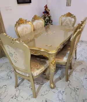 Royal Dinning Set With Six Seaters