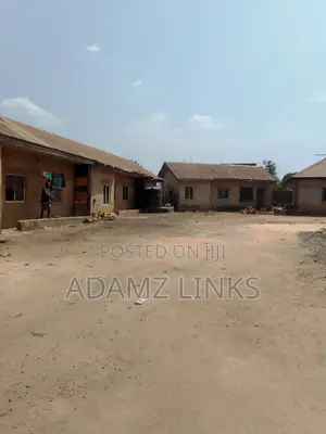 Photo - 524sqm in Thinkers Corner Extension