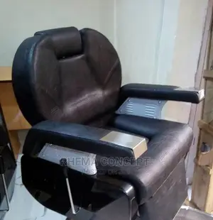 Barbing Seat
