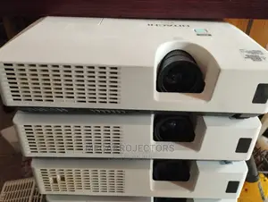 Hitachi White Projector CP-RX94