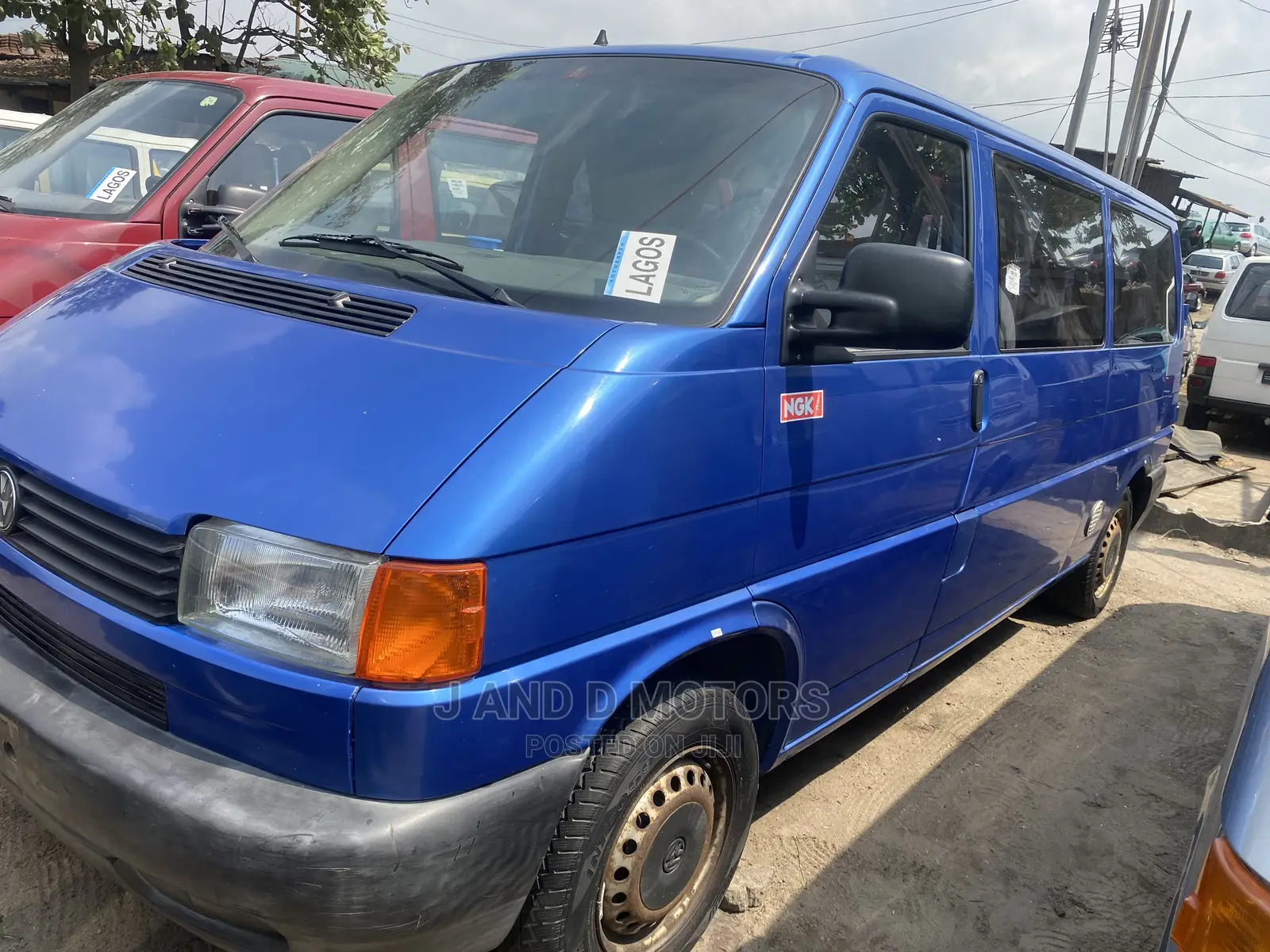 Volkswagen Transporter 2000 Blue