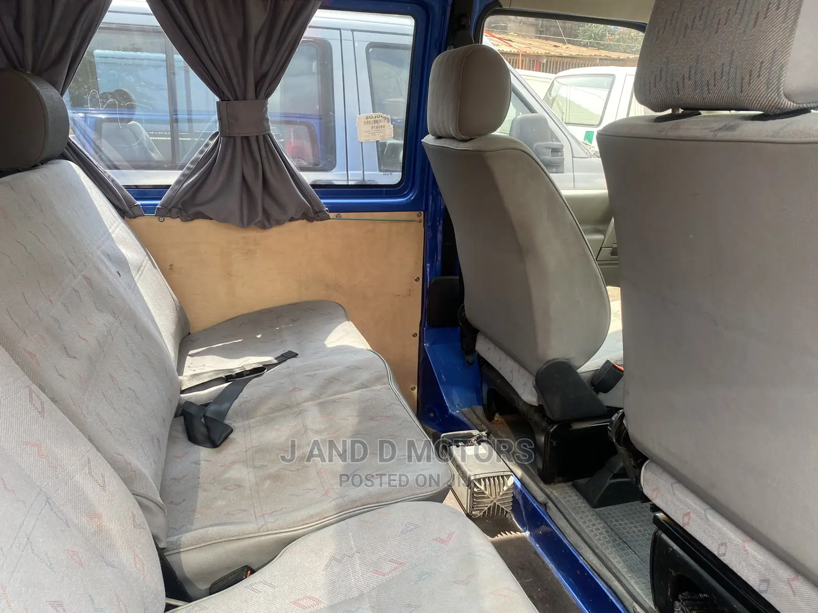Volkswagen Transporter 2000 Blue
