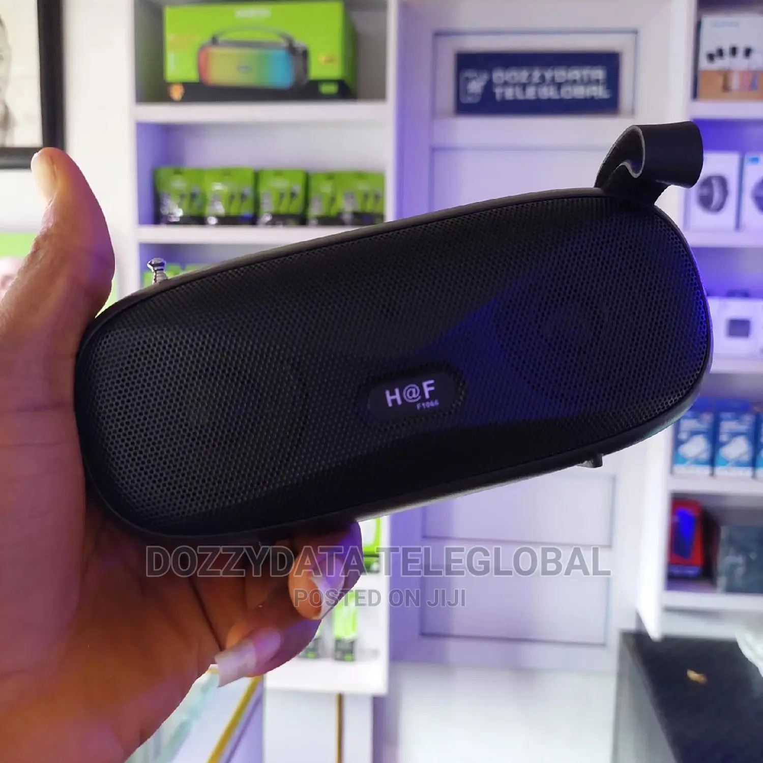 Hf - 1066 Wireless Speaker