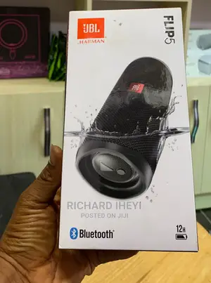 JBL FLIP 5 Bluetooth Speaker