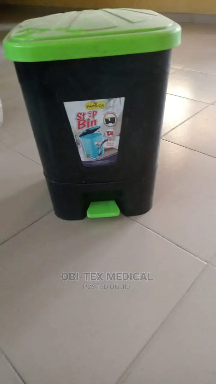 Plastic Pedal Bin