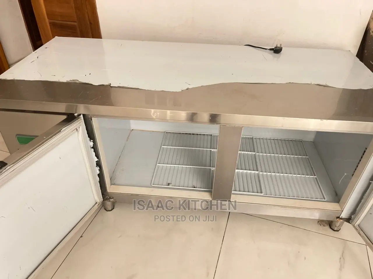 2door Under Bar Chiller With Working Table