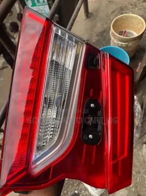 Booth Light 2018 Honda Accord