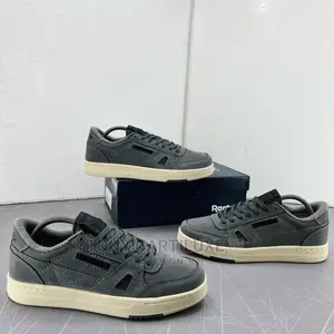 New_reebok Lt Court Snks• (Grey - Cream Sole ) Snks•