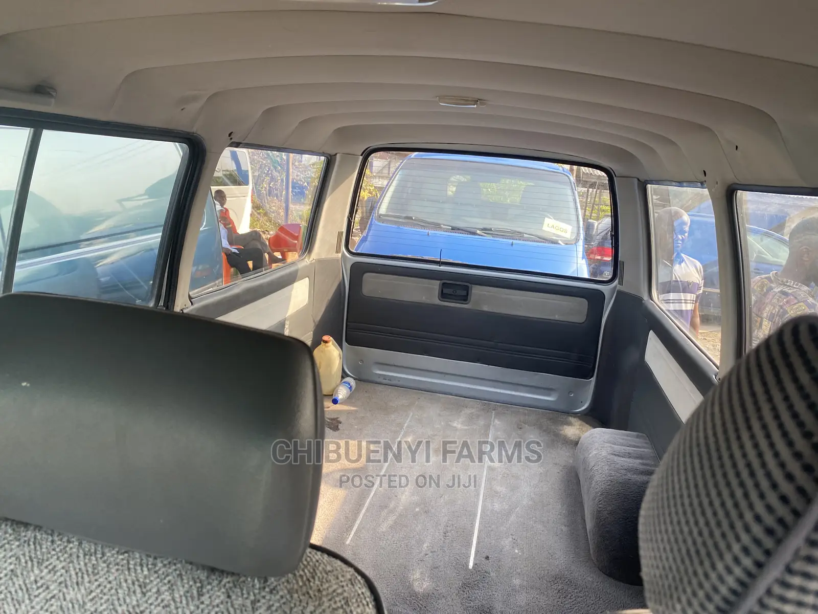 Toyota HiAce 1998 Silver