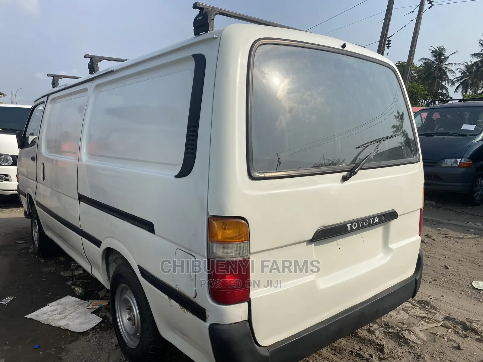 Toyota HiAce 1998 White