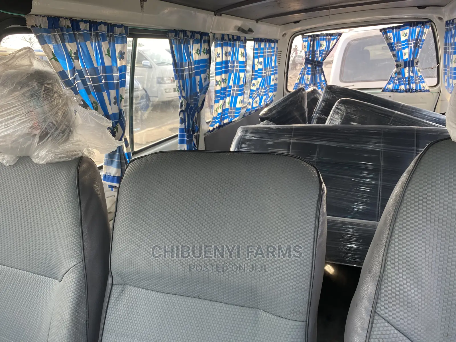 Toyota HiAce 1995 White