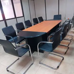 12 Seaters Conference Room Meeting Table