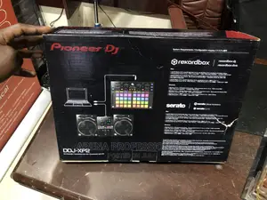 Pioneer DDJ-XP2 Controller