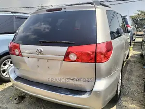 Toyota Sienna XLE Limited 2008 Silver