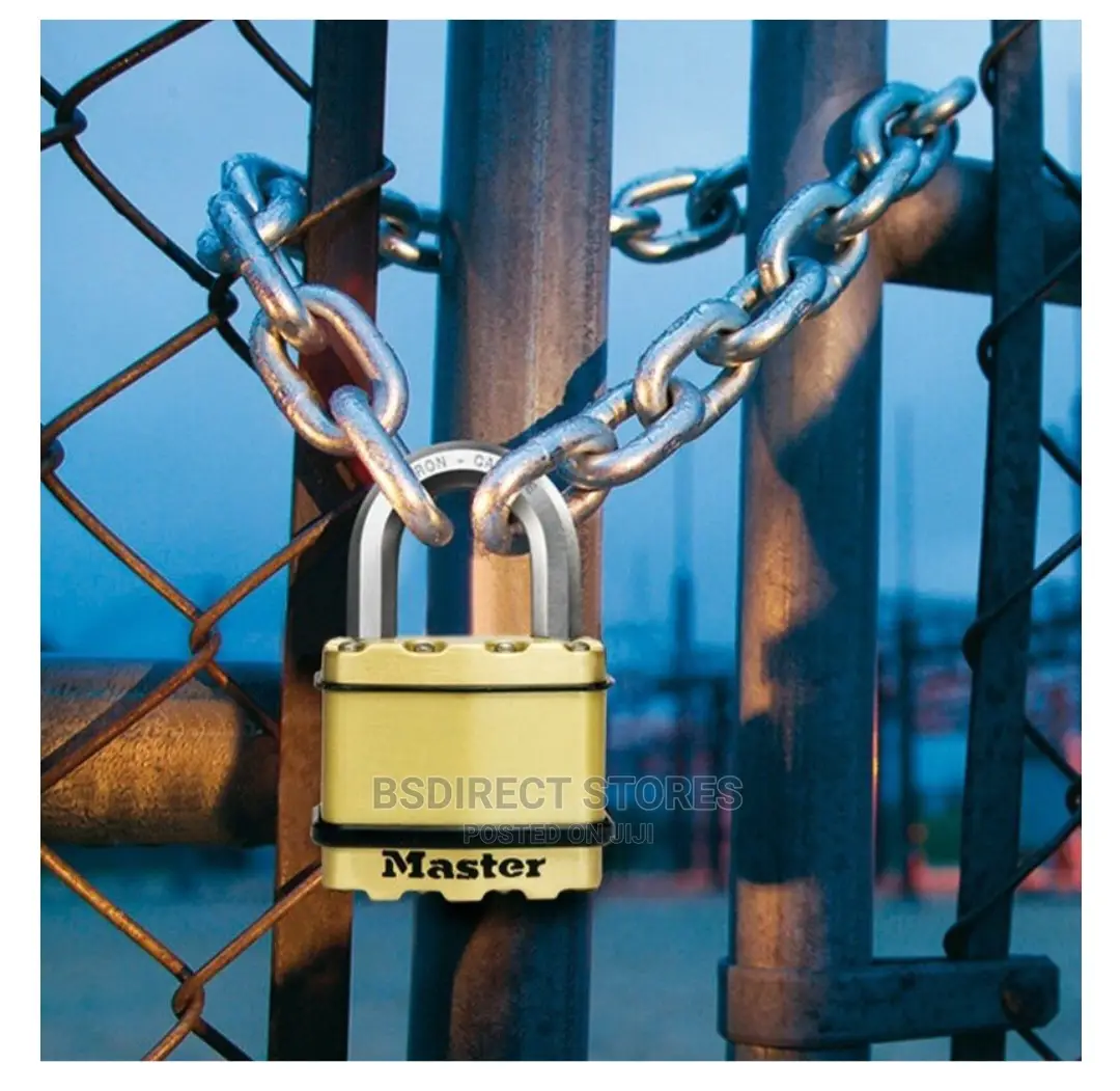 MASTERLOCK 45mm Heavy Duty Padlock Laminated Steel/Brass