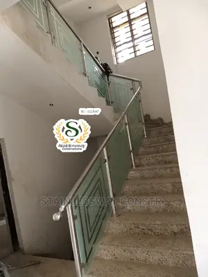 Stainless Glass Staircase Railing