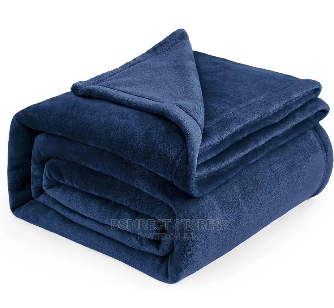 Bedsure Fleece Bedspread King Size Microfiber Solid Blanket