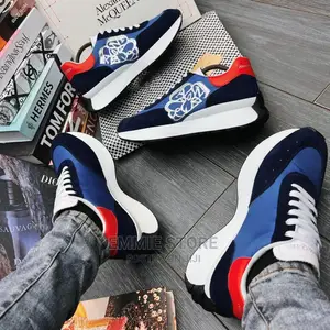 Alexander McQueen Sneakers