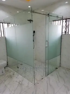 Sliding Partition Cubicle