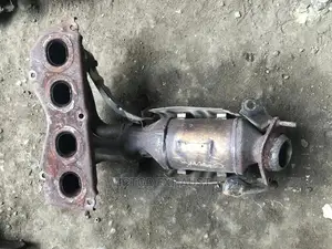 Engine Catalyst Toyota Venza 2010 Model 4plug