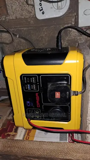 300w Solar Generator for Homes/ Offices/ Business Centres