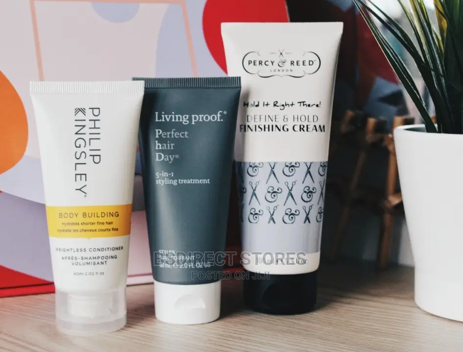 Marks and Spencer the Ultimate * Beauty Box Edit
