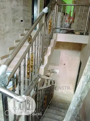 Stainless Railing Enclose Stairs