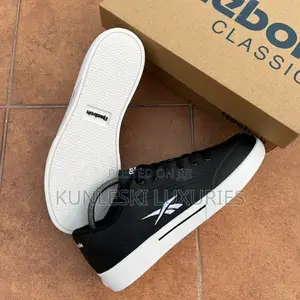 Original Reebok Slice CV Black Sneakers Available