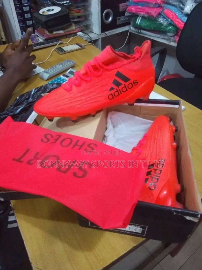 Ankle Adidas Soccer Boot