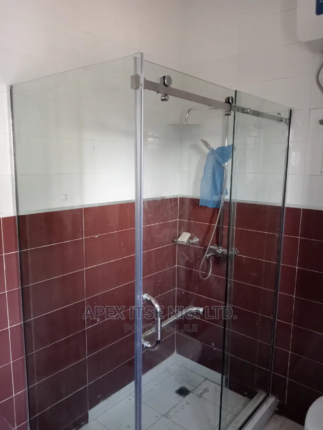 Shower Cubicle Pro
