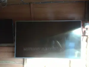 Uk Used Phillips 50" Uhd Android Smart Tv With Amblight Back