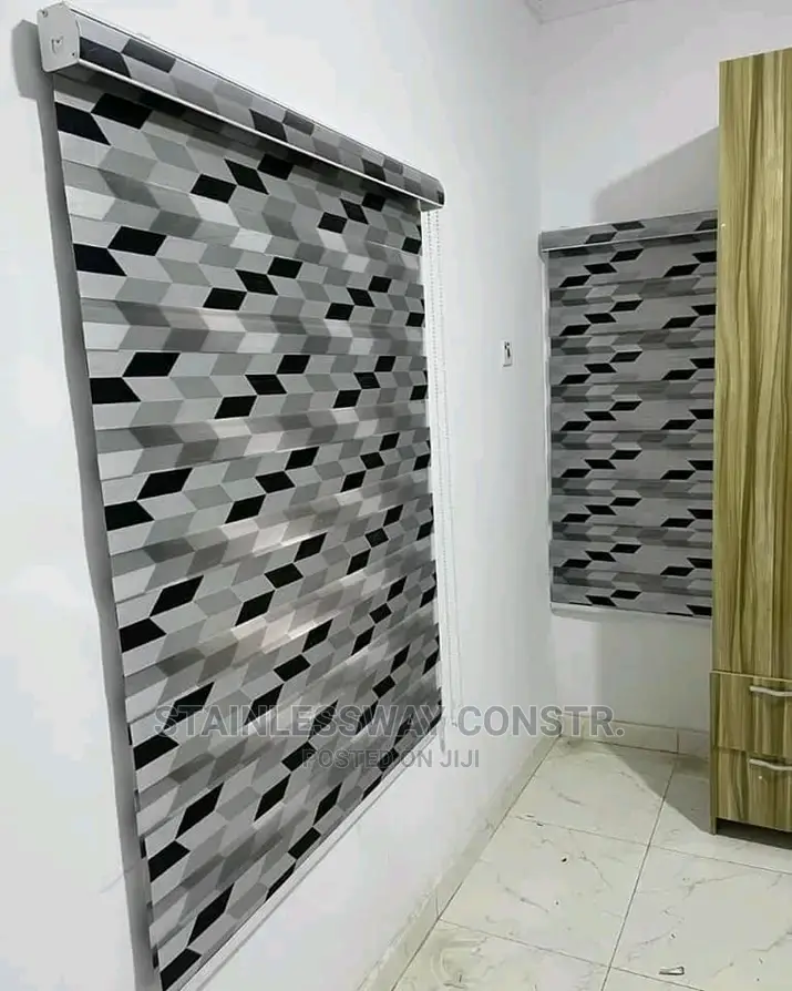 Window Blind Wuse 2 District