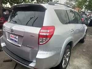 Toyota RAV4 3.5 Sport 4x4 2010 Silver