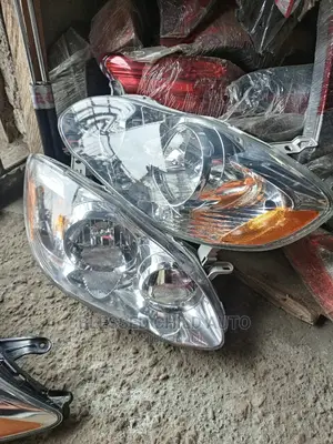 Headlamp Toyota Corolla 2003-2007