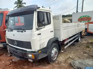 Mercedes-Benz Truck 1120 2009 White
