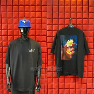 Original OVERSIZED T-Shirts Avalaible in Store