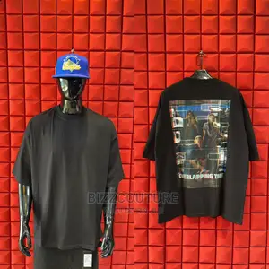 Original OVERSIZED T-Shirts Avalaible in Store
