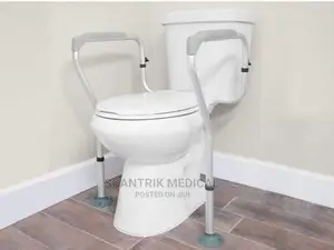 Comfortable Toilet Safety Frame With Padded Arms