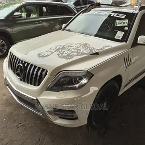 Mercedes-Benz GLK-Class 350 4MATIC 2012 White