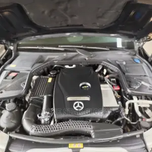 Mercedes-Benz C300 2015 Black