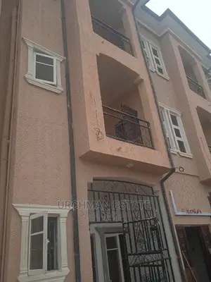 Furnished 3bdrm Apartment in Stone Water, Abule Ado for rent