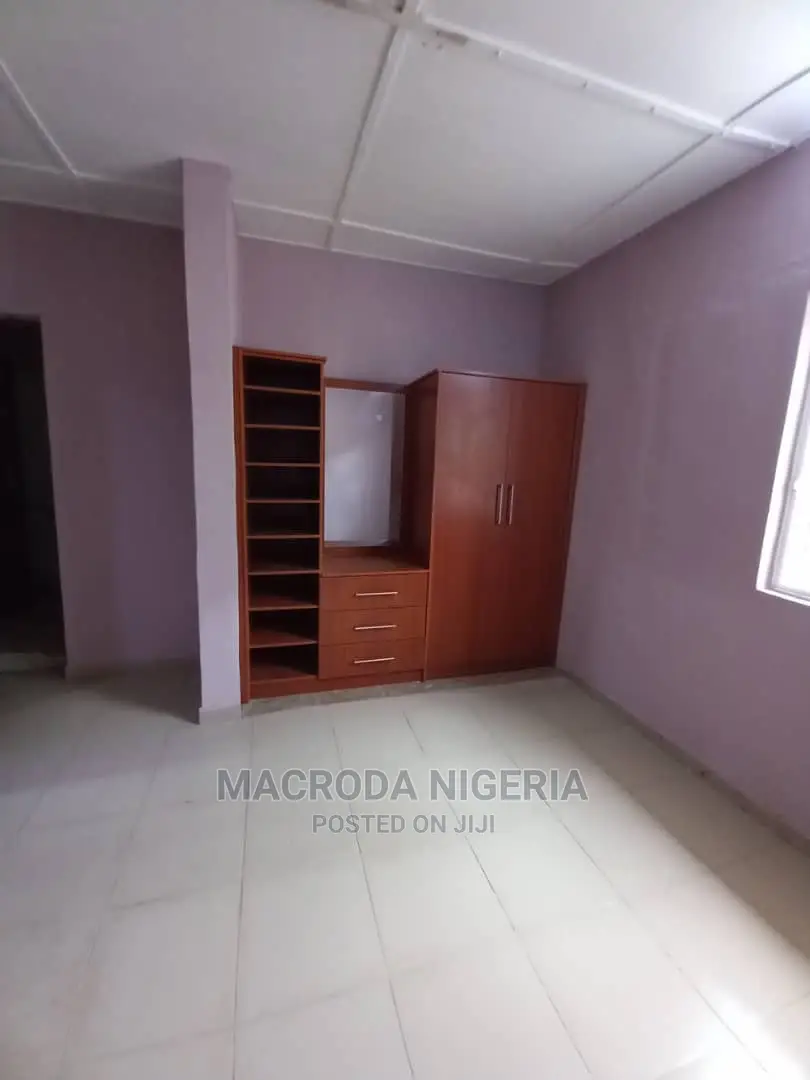 5bdrm Duplex in Mende Maryland for rent