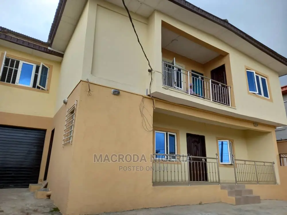 5bdrm Duplex in Mende Maryland for rent