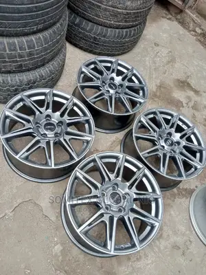17rim Lexus/Toyota Camry!