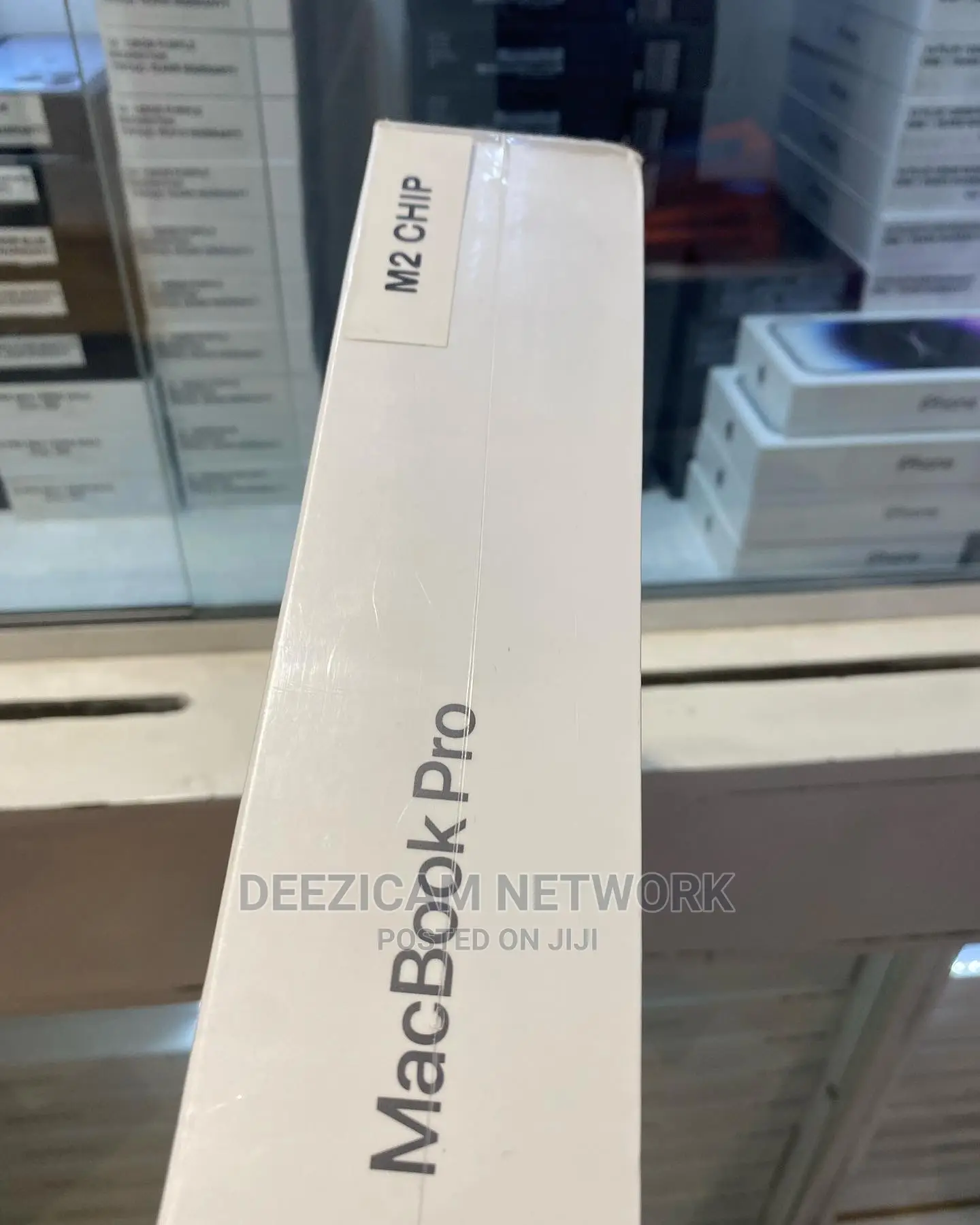 New Laptop Apple MacBook Pro 8GB Apple M2 SSD 256GB