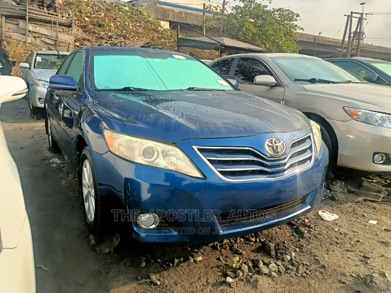 Toyota Camry 2011 Blue